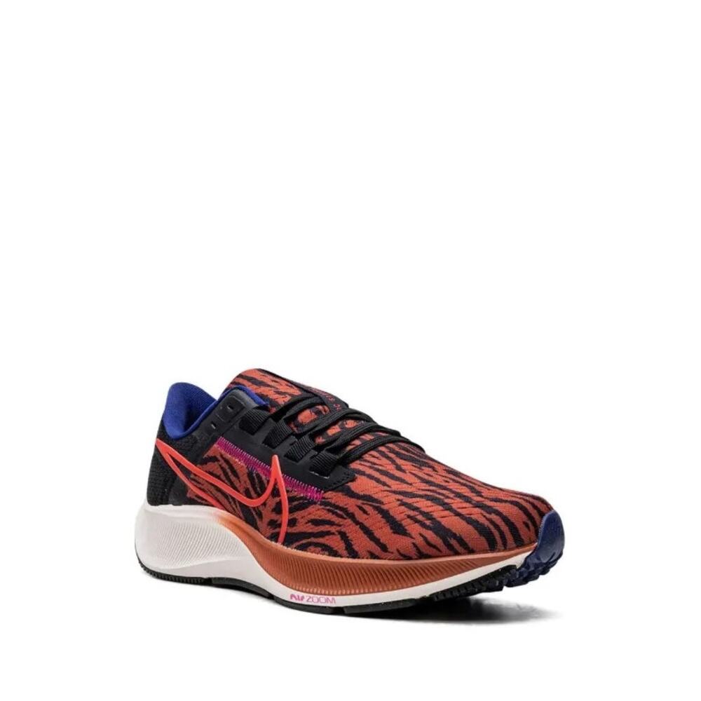 Nike Zoom Pegasus 38 Running Sneakers
